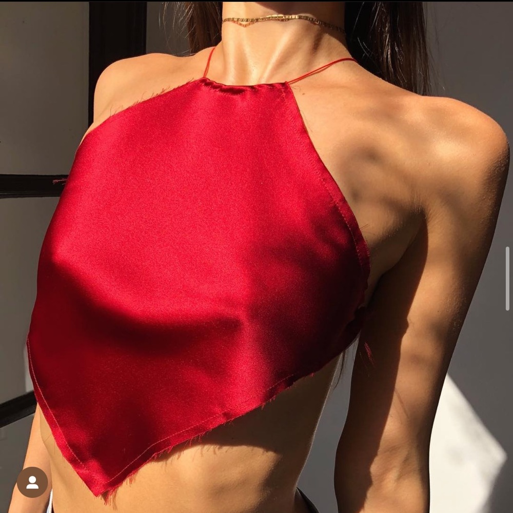 Are You Am I red senna top